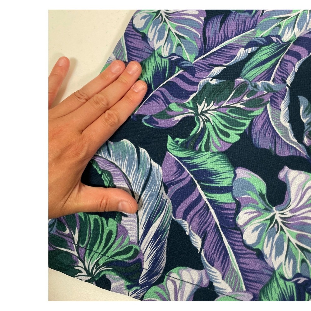 Tommy Bahama Button Up Camp Shirt Men's XXXL Purple Silk Blend Tropical Leaf 3X - Picture 8 of 10